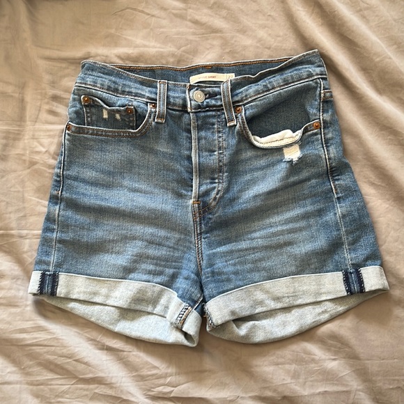 Levi's Pants - Levi’s wedgie short